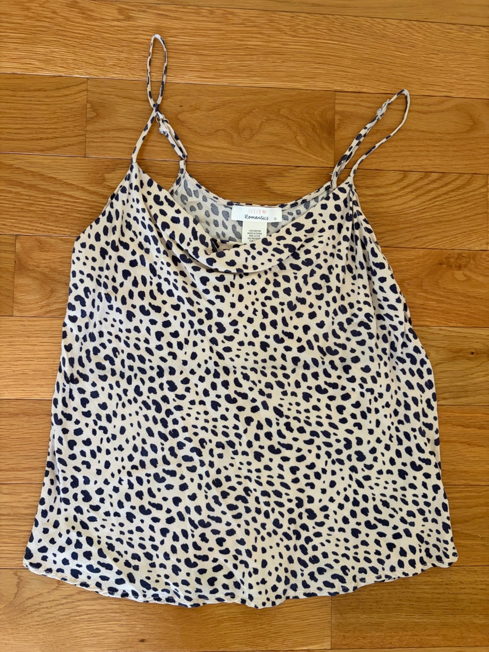 Urban expressions spotted print top